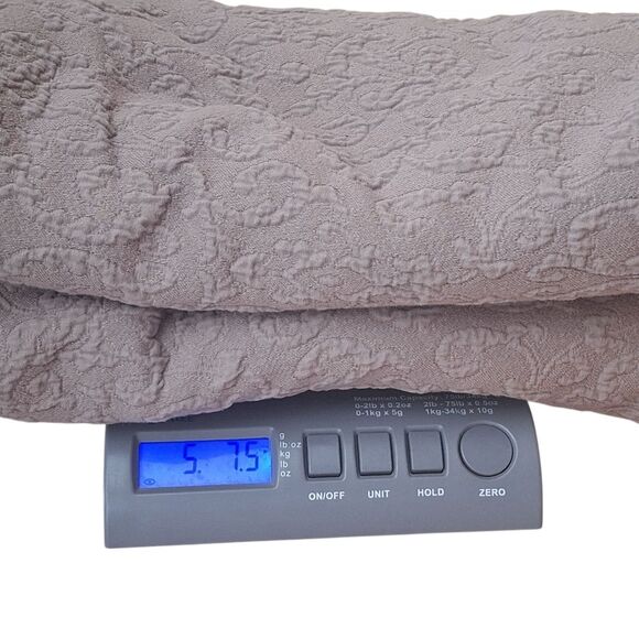 Villa Noble Excellence Matelasse Queen Coverlet Portugal Cotton 90 X 96" Blanket - Picture 13 of 13